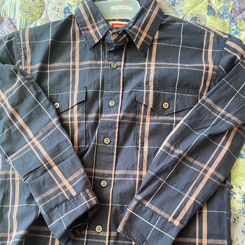 Wrangler Mens Slim Fit Plaided Shirt